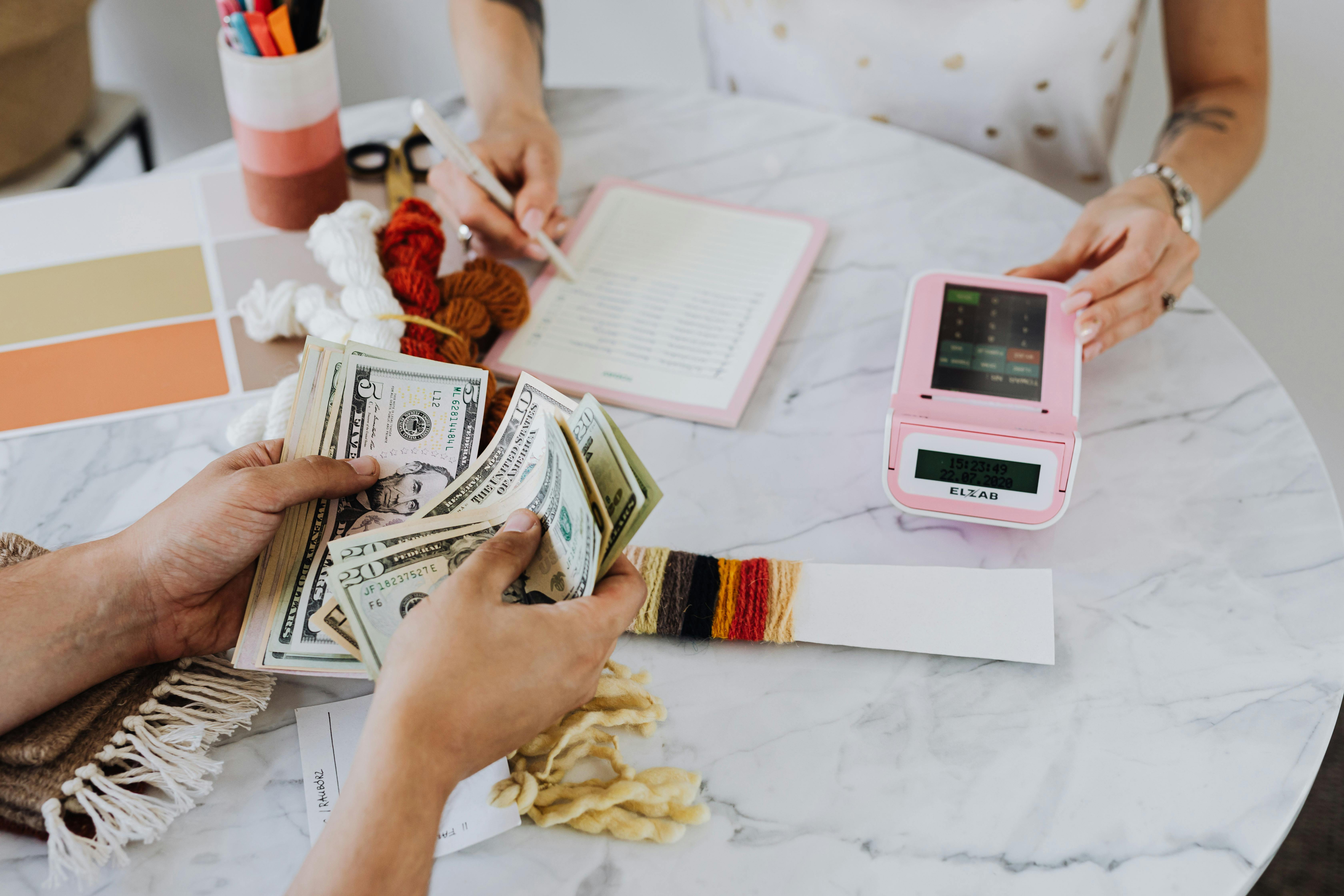 Master Your Finances: 50/30/20 and Other Budgeting Tips